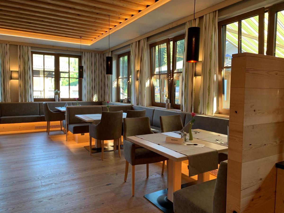 Hotel Alpenrose Muehlbach Am Hochkoenig Buitenkant foto